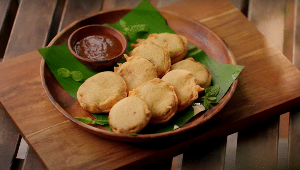 How To Make Tomato Bhajiya Recipe