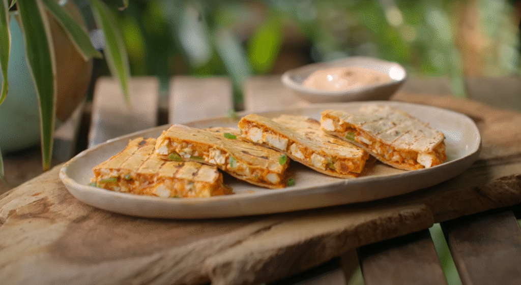 Schezwan Paneer Paratha Recipe